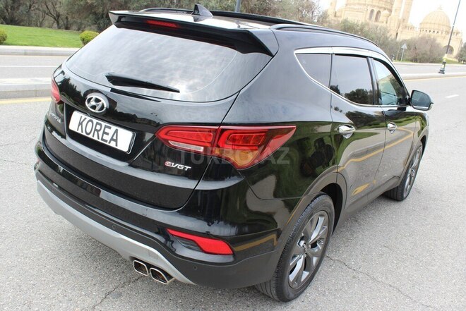 Hyundai Santa Fe-6
