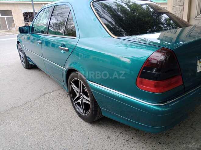 Mercedes C 200 1997, 299,353 km - 2.0 л - Sabirabad