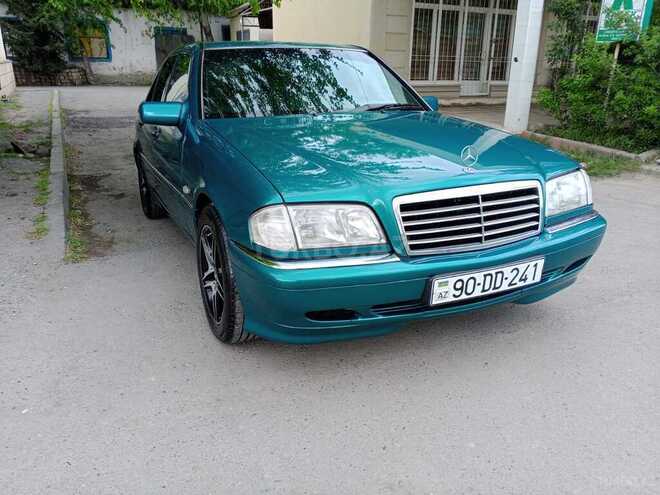 Mercedes C 200 1997, 299,353 km - 2.0 л - Sabirabad