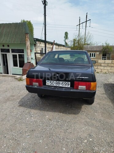 LADA (VAZ) 21099 1993, 300,000 km - 1.6 l - Qusar