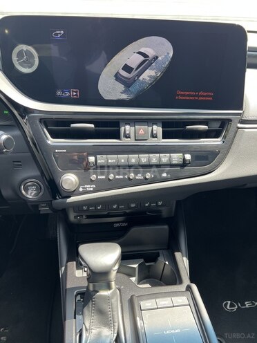 Lexus ES 250 2022, 16,000 km - 2.5 л - Bakı