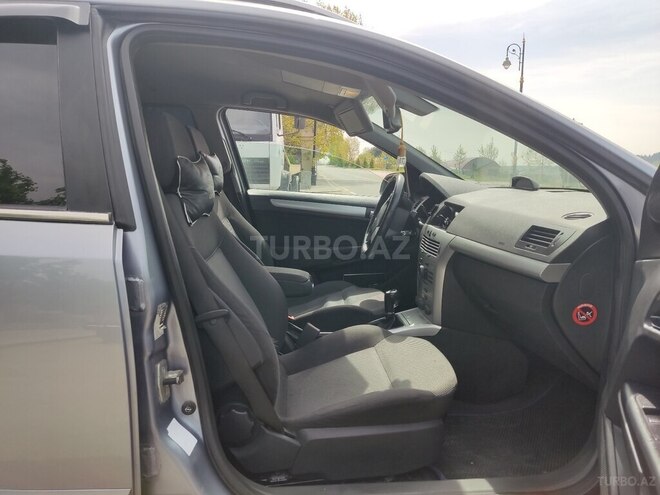 Opel Astra 2009, 297,500 km - 1.4 l - Şamaxı
