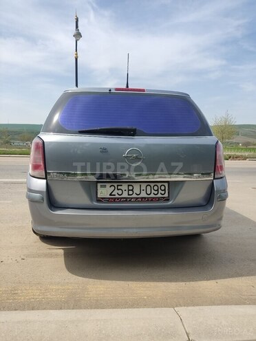 Opel Astra 2009, 297,500 km - 1.4 l - Şamaxı