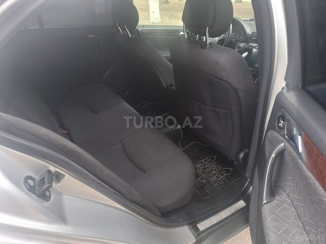 Mercedes C 200 2000, 327,000 km - 2.0 l - Sumqayıt
