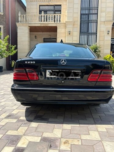 Mercedes E 230 1997, 228,000 km - 2.3 l - Bakı