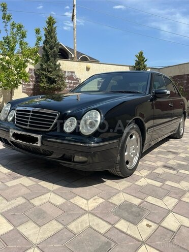 Mercedes E 230 1997, 228,000 km - 2.3 l - Bakı