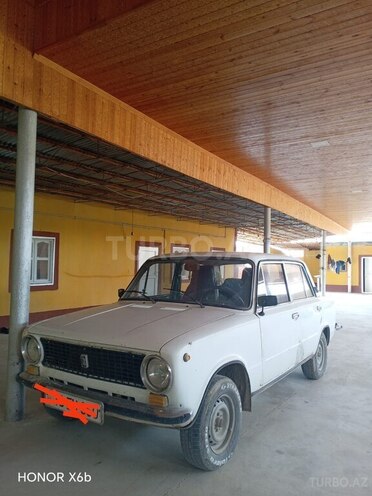 LADA (VAZ) 21011 1986, 95,000 km - 1.3 л - Qobustan