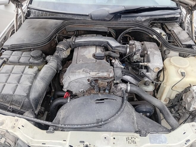 Mercedes C 200 1995, 250,000 km - 2.0 l - Bakı