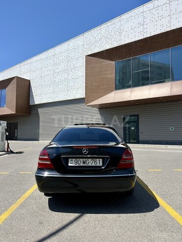 Mercedes C 240 2003, 418,000 km - 2.4 l - Bakı