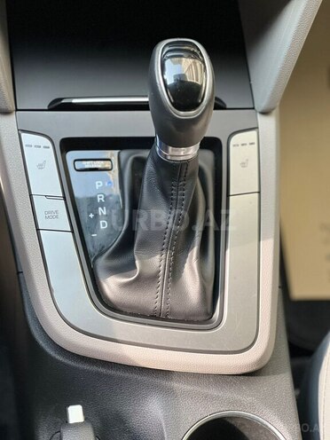 Hyundai Elantra 2016, 199,559 km - 2.0 l - Bakı