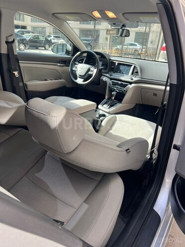 Hyundai Elantra 2016, 199,559 km - 2.0 l - Bakı