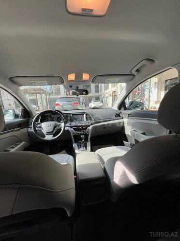Hyundai Elantra 2016, 199,559 km - 2.0 l - Bakı