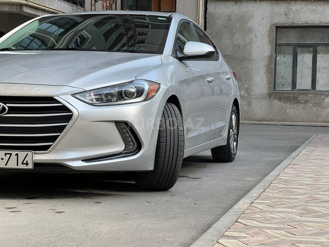 Hyundai Elantra 2016, 199,559 km - 2.0 l - Bakı