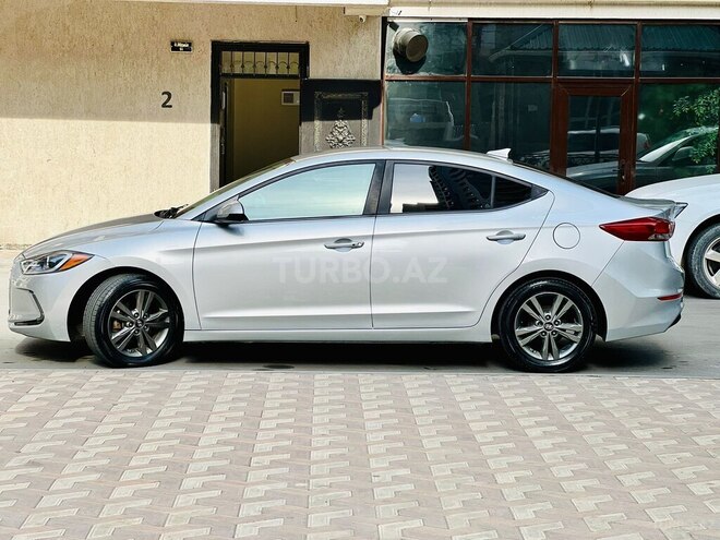Hyundai Elantra 2016, 199,559 km - 2.0 l - Bakı