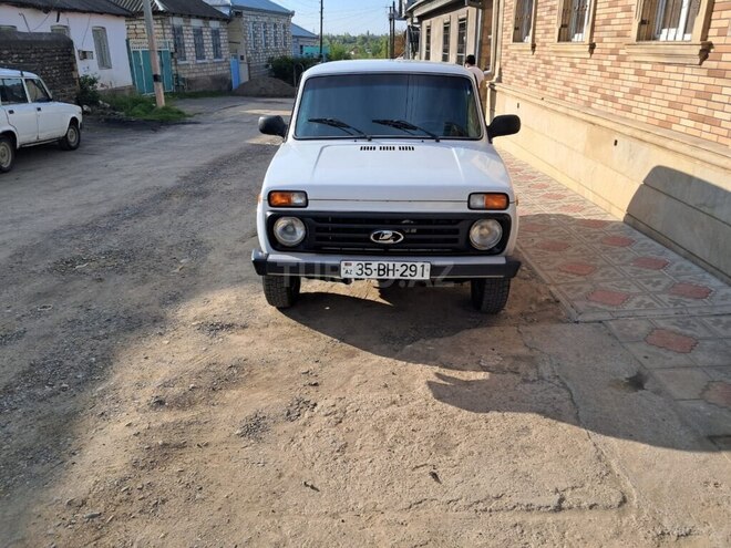LADA (VAZ) Niva 2005, 153,000 km - 1.7 l - Qazax