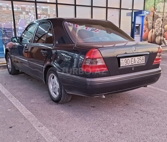 Mercedes C 180 1996, 245,000 km - 1.8 l - Şamaxı