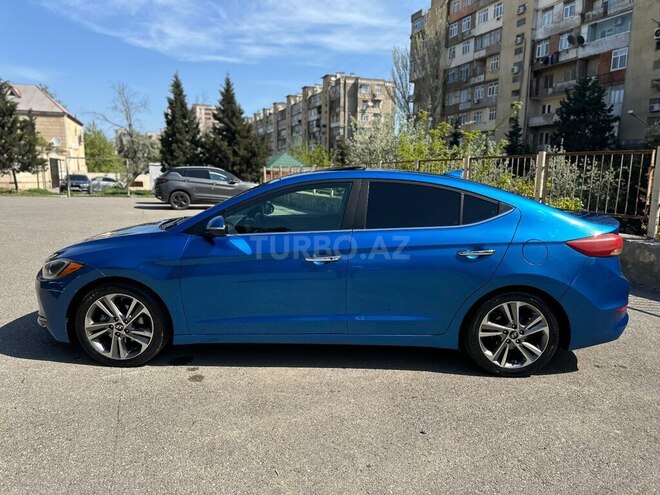 Hyundai Elantra 2016, 211,402 km - 2.0 л - Bakı