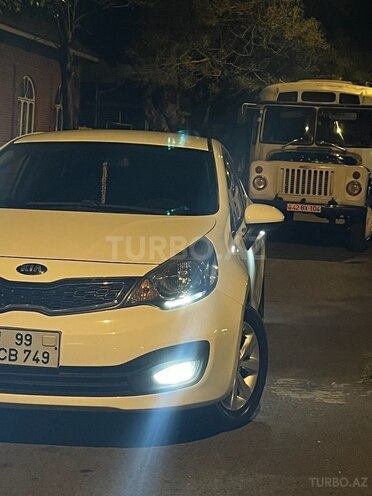 Kia Rio 2012, 290,000 km - 1.4 l - Lənkəran