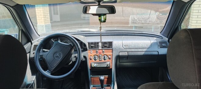 Mercedes C 200 1997, 633,104 km - 2.0 л - Salyan