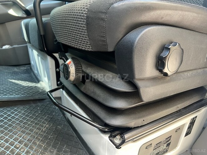 Mercedes Sprinter 516 2013, 302,000 km - 2.2 л - Bakı