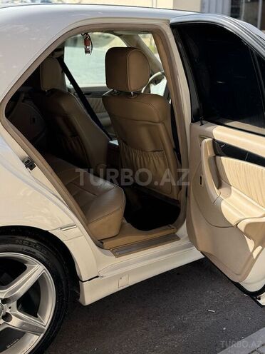 Mercedes C 230 1997, 239,000 km - 2.3 l - Bakı
