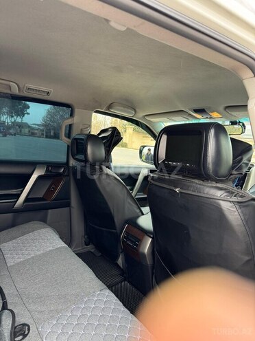 Toyota Land Cruiser Prado 2012, 179,000 km - 2.7 л - Saatlı