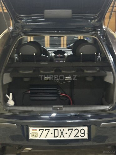 Opel Corsa 2004, 280,000 km - 1.4 l - Bakı