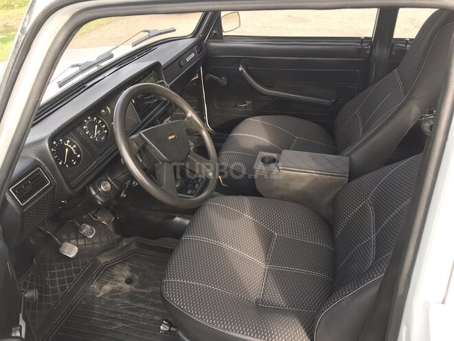 LADA (VAZ) 2107 2009, 85,000 km - 1.6 л - Quba