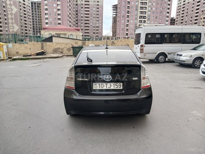 Toyota Prius 2010, 240,000 km - 1.8 л - Bakı