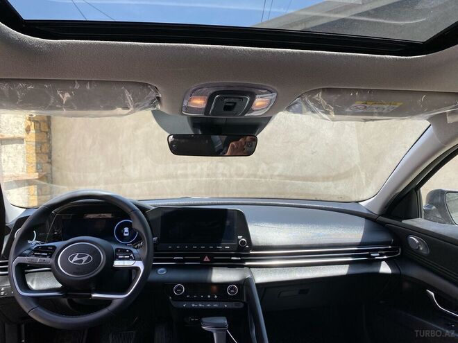 Hyundai Elantra 2024, 25,000 km - 1.6 л - Bakı
