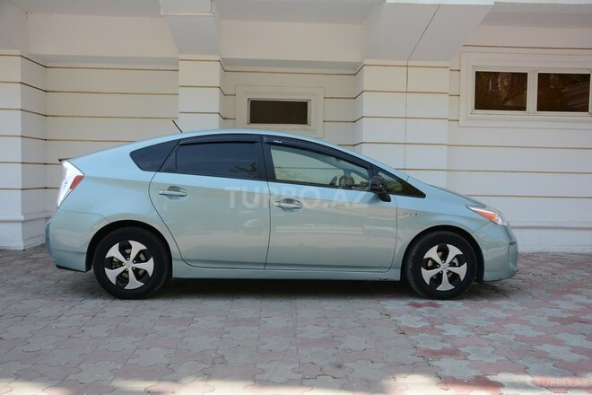 Toyota Prius 2014, 149,000 km - 1.8 l - Bakı