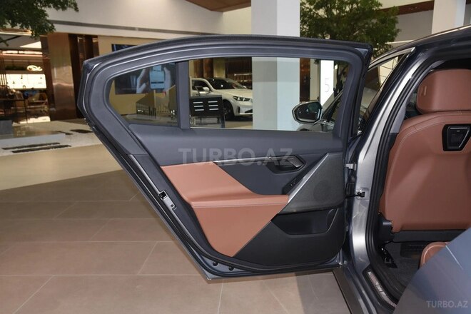 BMW i5 2024, 0 km - 0.0 l - Bakı