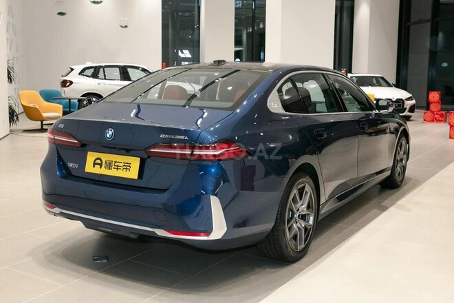 BMW i5 2024, 0 km - 0.0 l - Bakı