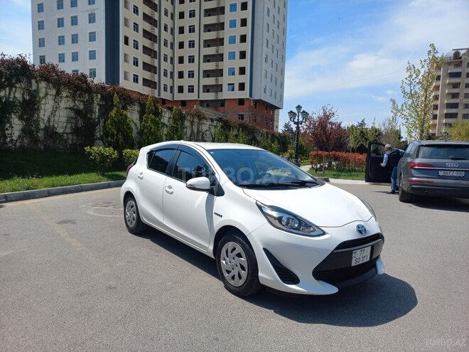 Toyota Aqua 2018, 63,694 km - 1.5 l - Bakı