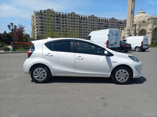 Toyota Aqua 2018, 63,694 km - 1.5 l - Bakı