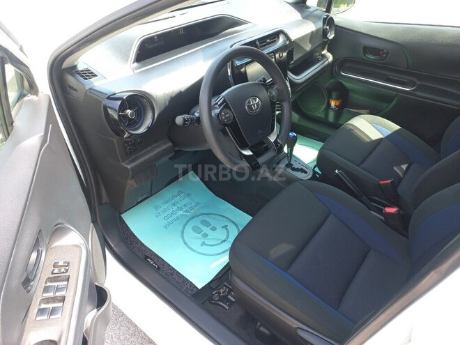 Toyota Aqua 2018, 63,694 km - 1.5 l - Bakı