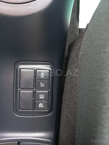 Toyota Aqua 2018, 63,694 km - 1.5 l - Bakı