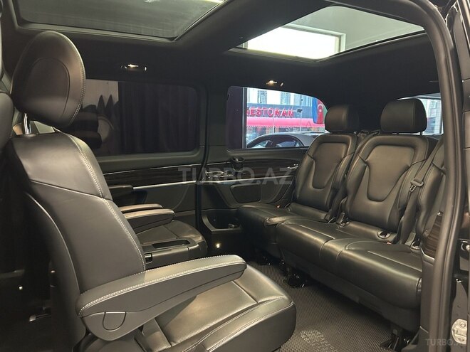 Mercedes V 220 2017, 19,000 km - 2.2 л - Bakı