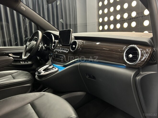 Mercedes V 220 2017, 19,000 km - 2.2 л - Bakı