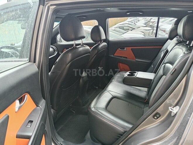 Kia Sportage 2011, 223,000 km - 2.0 л - Bakı
