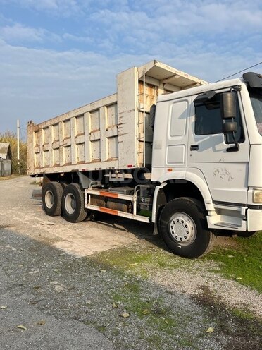 HOWO Sinotruk 2013, 900,000 km - 9.7 l - Bərdə