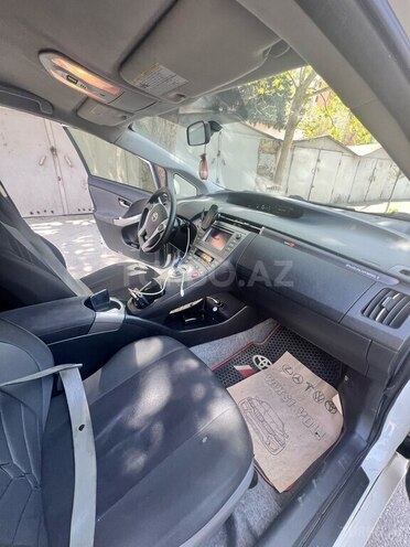 Toyota Prius 2014, 278,417 km - 1.8 l - Bakı