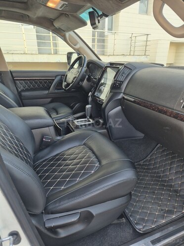 Toyota Land Cruiser 2010, 180,000 km - 4.0 l - Şirvan