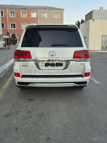Toyota Land Cruiser 2010, 180,000 km - 4.0 l - Şirvan