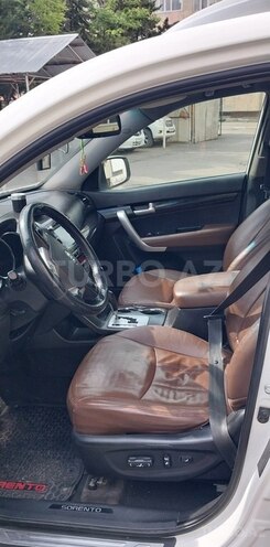 Kia Sorento 2011, 334,000 km - 2.2 l - Qəbələ