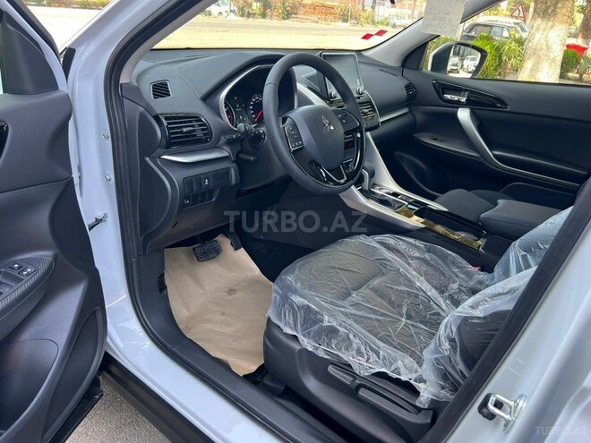 Mitsubishi Eclipse Cross-9