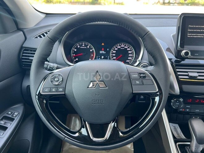Mitsubishi Eclipse Cross-14