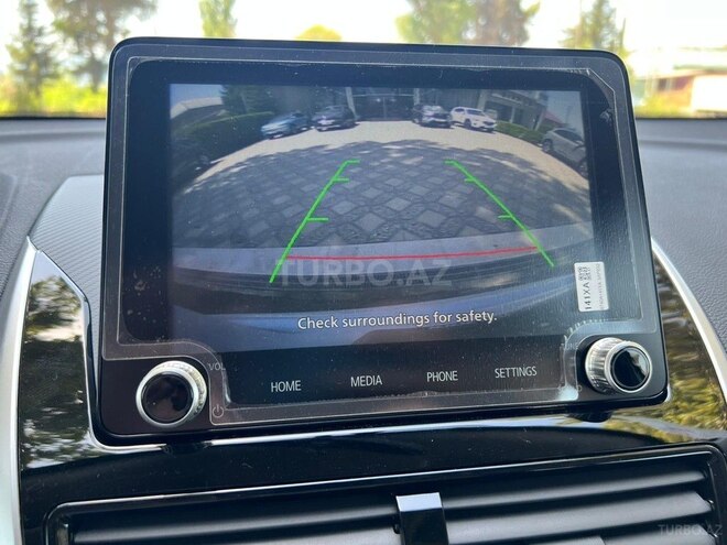 Mitsubishi Eclipse Cross-18