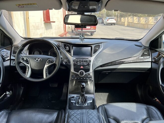 Hyundai Grandeur 2014, 175,000 km - 2.2 л - Bakı