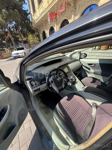 Toyota Prius 2010, 228,500 km - 1.8 л - Bakı